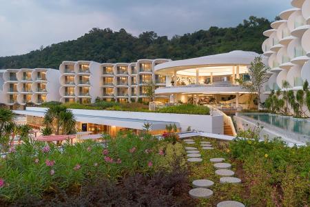Отель Veranda Resort Phuket Autograph Collection в пляж Панва - Таиланд