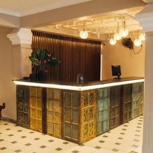 отель Neevana Hotel Hikkaduwa