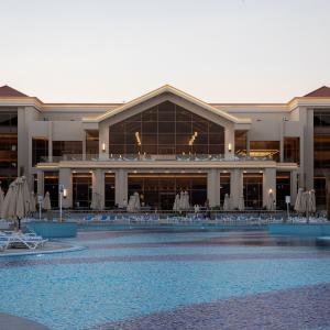 отель Serenity Sky Arc Resort Sahl Hasheesh