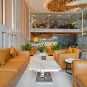 отель Mercy Emerald Hotel