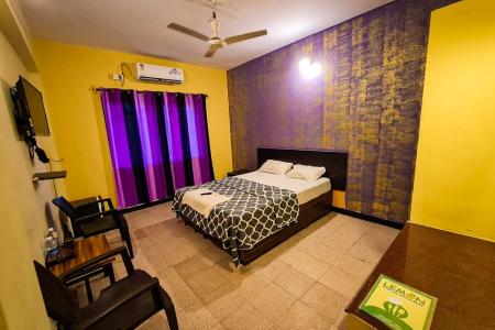 Отель A Canoa Beach Resort Calangute в Калангут - Индия