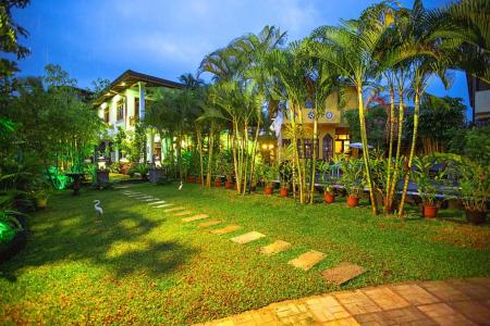 Отель Arcadia Resort в Хиккадува - Шри-Ланка