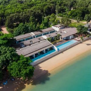 отель The Flow Samui Beach Resort