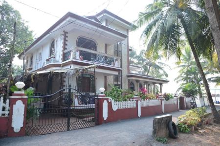 Отель Apricus Inn Riverside в Кавелоссим - Индия