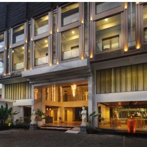 отель Nadi Hotel Legian