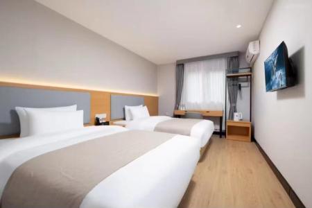 Отель Guan Hai Lou Hotel в Санья - Китай