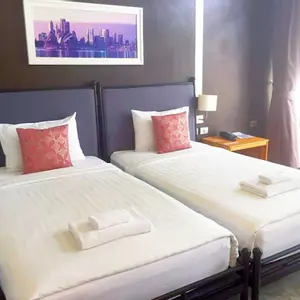 отель Sunset Serenity Jomtien Resort