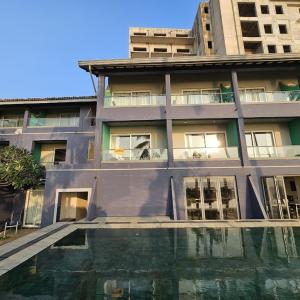 отель Earl's Regent Negombo