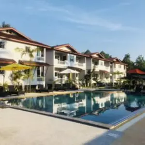 отель Maikhao Beach Residence