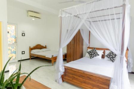 Отель Ominiyet Villa в Унаватуна - Шри-Ланка