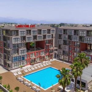 отель Laristone Suite & Spa