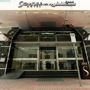 отель Signature Inn Hotel