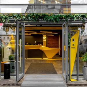 отель izzziUP 4* COMMUNITY L&C