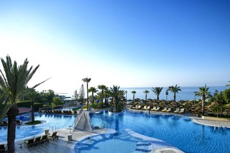 Отель Four Seasons в Лимассол - Кипр
