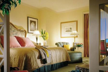 Отель Four Seasons Hotel Cairo at The First Residence в Каир - Египет