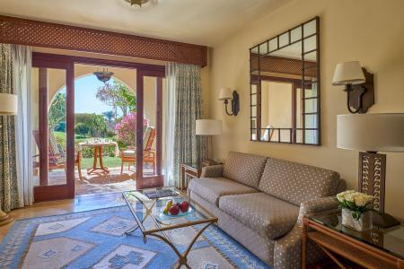 Отель Four Seasons Resort в Шаркс Бей - Египет