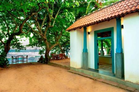 Отель Ocean Gateway Dickwella в Диквелла - Шри-Ланка