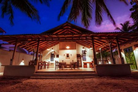 Отель Ocean Gateway Dickwella в Диквелла - Шри-Ланка