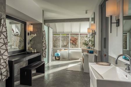 Отель Four Seasons Resort Maldives at Landaa Giraavaru в Баа Атолл - Мальдивы