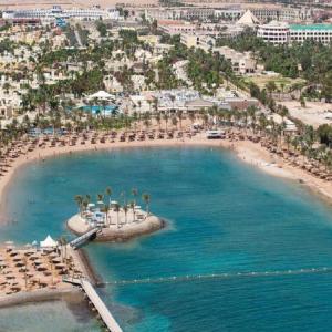 отель Chalet Hostgool Chalets In Mirage Bay Resort & Aqua Park