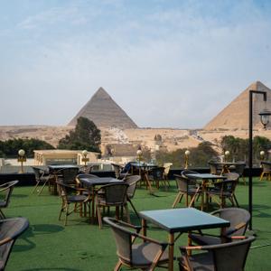 отель Shadow Pyramids View Inn