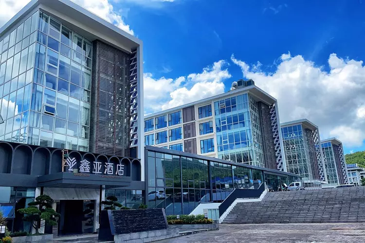 Sanya Yalong Bay Xinya Hotel