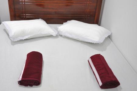 Отель Sun Up Hotel в Катунаяка - Шри-Ланка