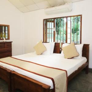 отель Villa Indrasiriya