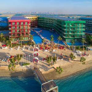 отель voco Dubai Nice The Heart of Europe