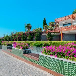 отель Feniks Priority Hotel