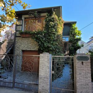 отель Kryimskaya 50 Guest House