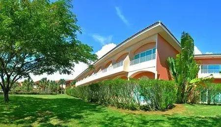 Embassy Suites Los Marlins Golf Resort