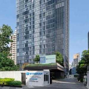 отель Wyndham Bangkok Queen Convention Centre