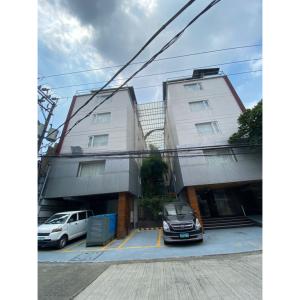 отель Guijo Suites Makati - Quarantine Hotel