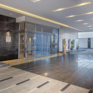 отель Four Points by Sheraton Jeddah Corniche