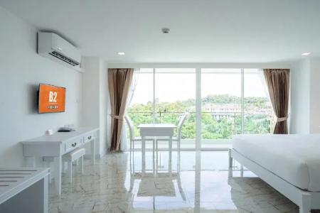 B2 Phuket Premier Hotel