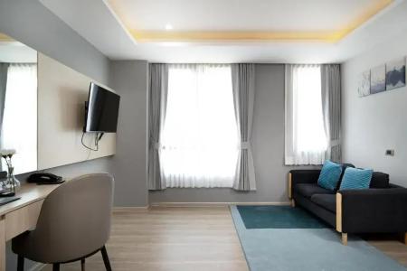 Отель The Riski Hotel at Bangphlat Station в Риверсайд - Таиланд