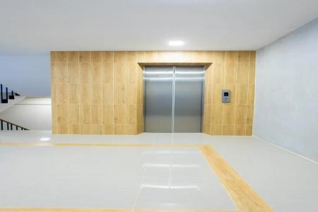 Zayn Express & Suites