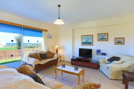 The Vines in Latchi With 3 Bedrooms and 3 Bathrooms