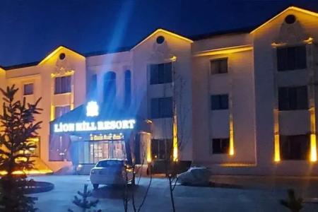 Lion Hill Resort Otel
