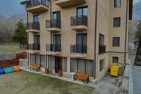 Отель Hotel Gold Kazbegi в Степанцминда (Казбеги) - Грузия