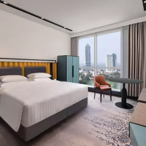 отель Courtyard by Marriott Colombo Hotel