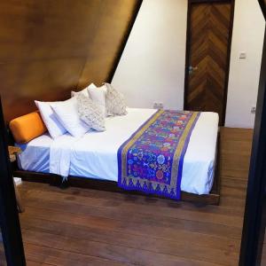 отель Natya River Sidemen