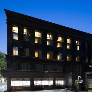 отель Paco Business Longkou West