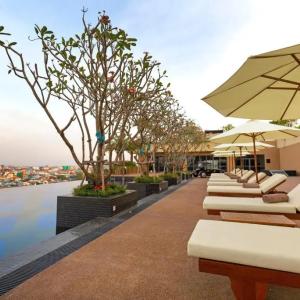 отель SUN & MOON, Riverside Hotel