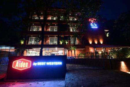 Отель Golden Tulip Vagator в Вагатор - Индия