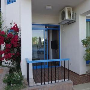 отель La casa beach
