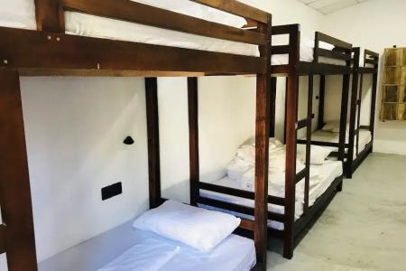 Отель Backpackers Villa в Аругам-Бей - Шри-Ланка