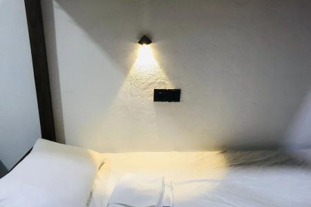 Отель Backpackers Villa в Аругам-Бей - Шри-Ланка