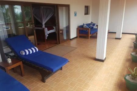 Отель Tropical Beach House, Hikkaduwa в Хиккадува - Шри-Ланка